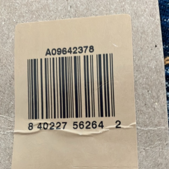 Levi Pinstripe Jeans - Picture 12 of 12